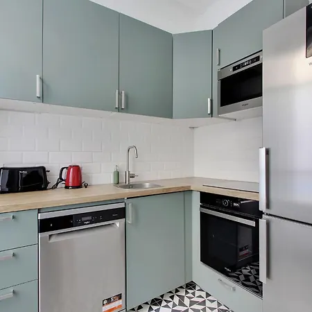 1 Bdr 2 P - Parc Monceau *